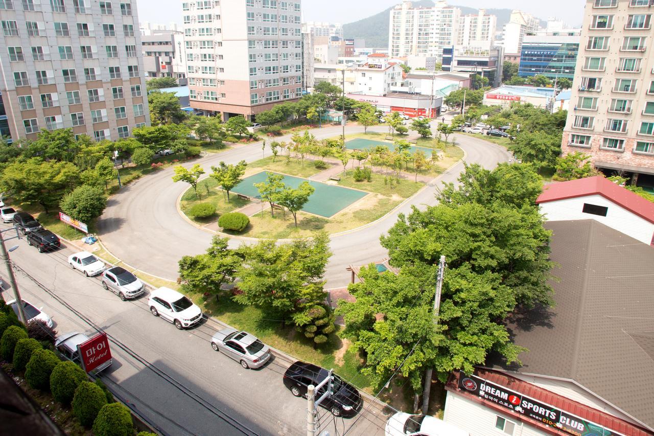 Charmant Hotel Mokpo Buitenkant foto